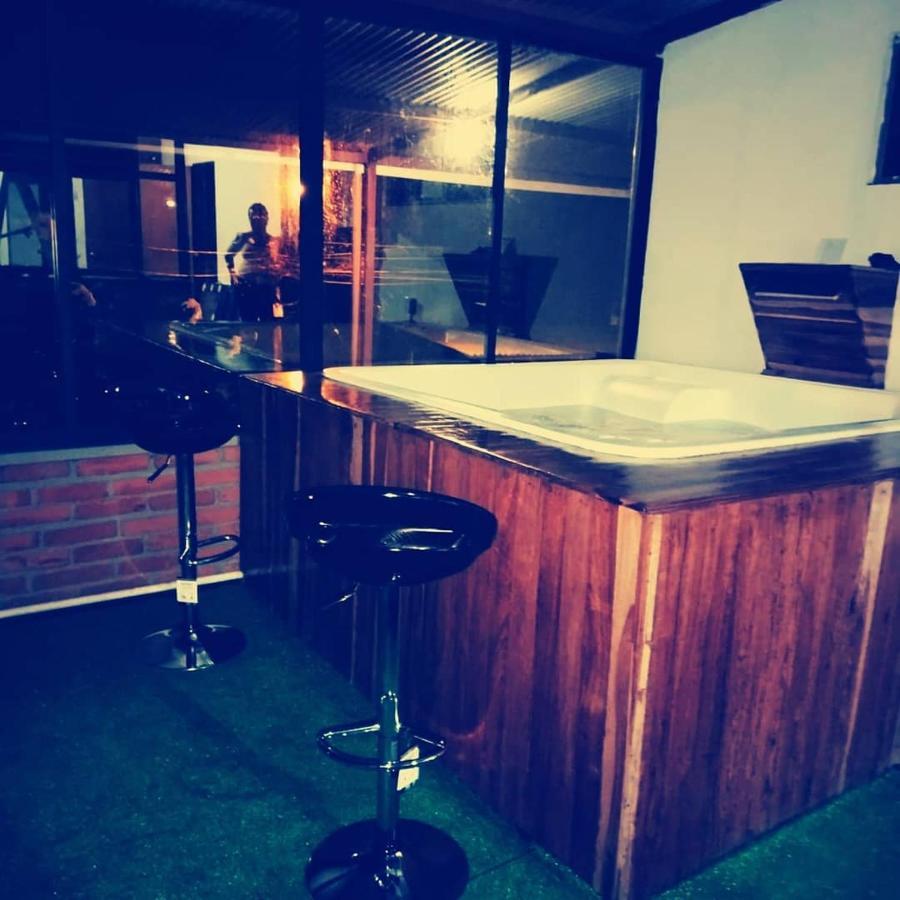 Hostal Spa Casa De Piedra Con Jacuzzi Santa Rosa de Cabal Zewnętrze zdjęcie