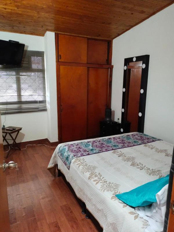 Hostal Spa Casa De Piedra Con Jacuzzi Santa Rosa de Cabal Zewnętrze zdjęcie
